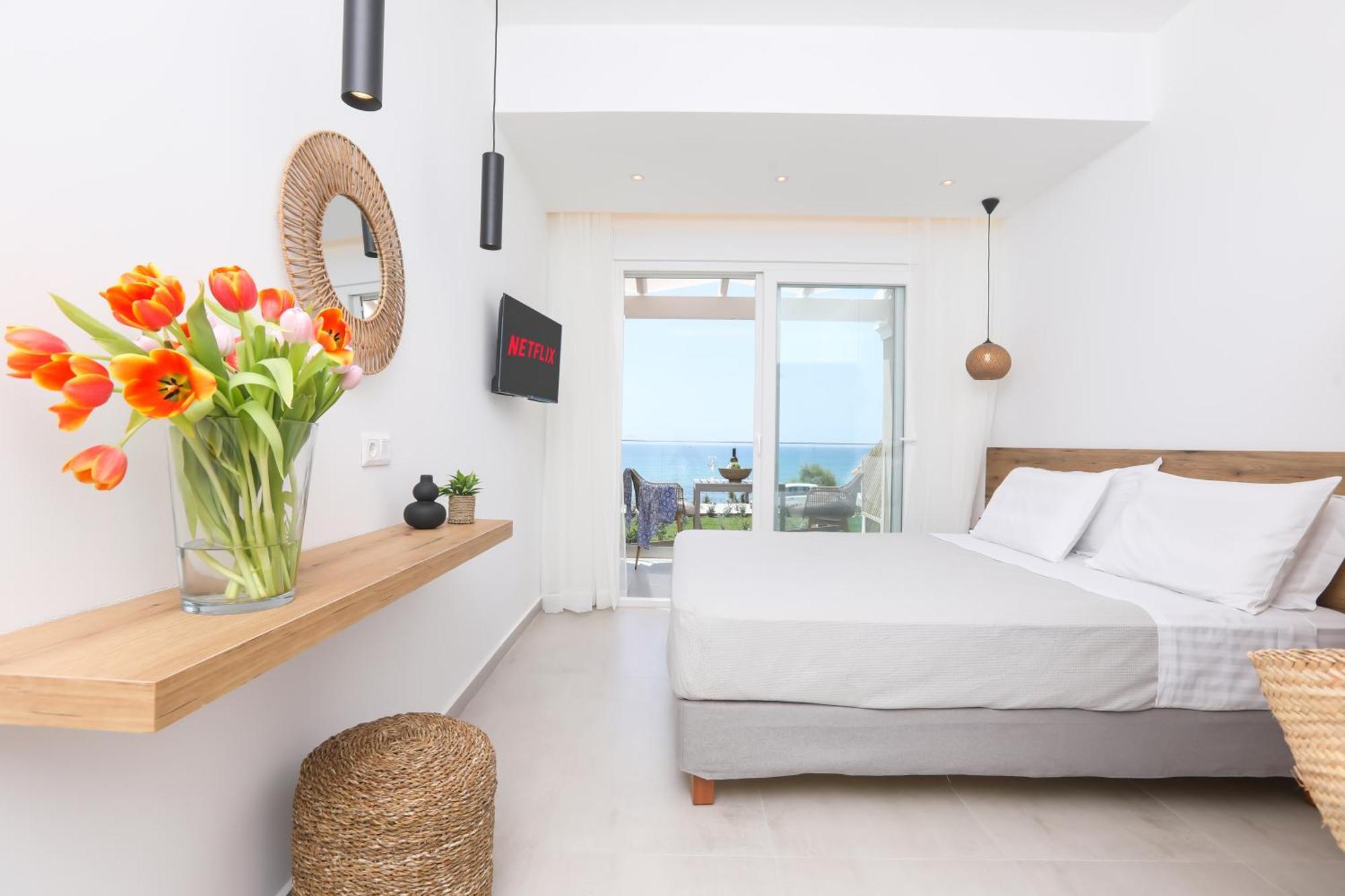 Magdachris Luxury Rooms Agios Georgios Pagon Eksteriør bilde