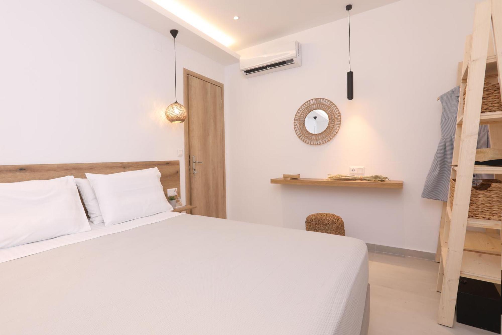 Magdachris Luxury Rooms Agios Georgios Pagon Eksteriør bilde
